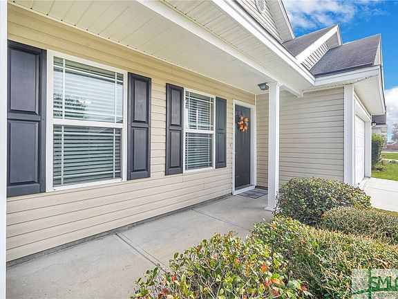 2nd image of 137 Fox Glen Court