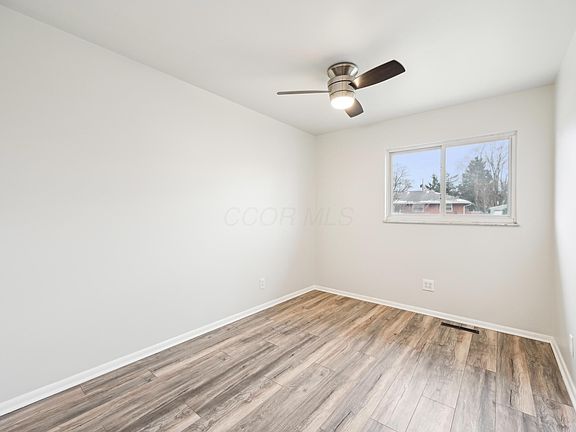 5th image of 3816 Dorothy Dr
