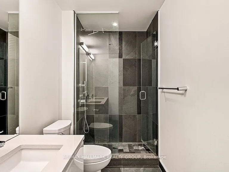 135 Barrette St #406 — Photo 31