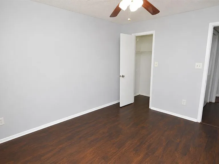 8718 Mallard Reserve Dr #104 — Photo 22