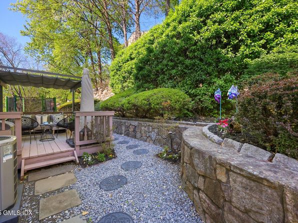 81 Pemberwick Rd #A, Greenwich, CT 06831