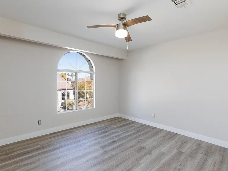 2607 Glen Green Ave — Photo 29