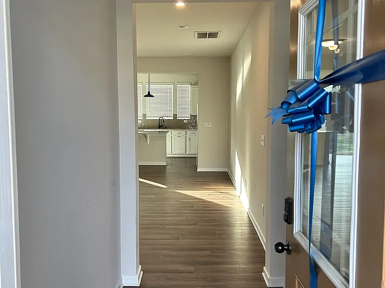 9233 Northfield Crossing Dr — Photo 3