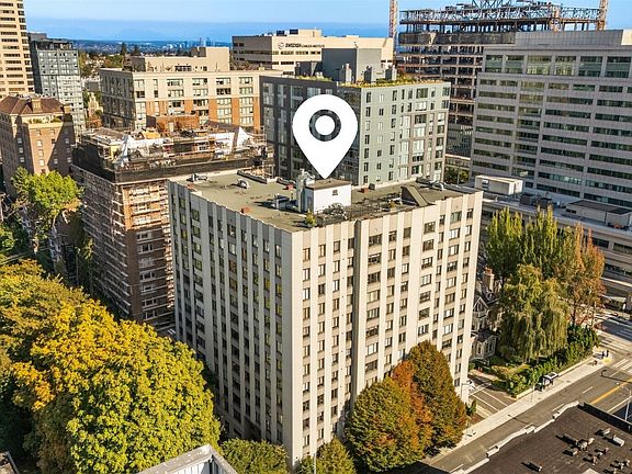 2nd image of 1105 Spring Street #211