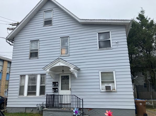 24 Elm St, Shelton, CT 06484