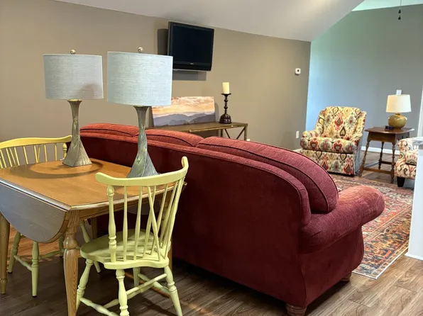 (undisclosed Address), Boone, NC 28607