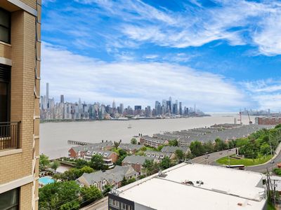 7002 Boulevard East APT 15P, West New York, NJ, 07093