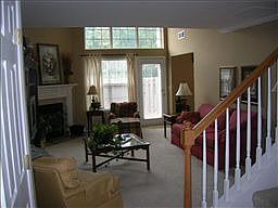 1st image of 507 Heath Pl