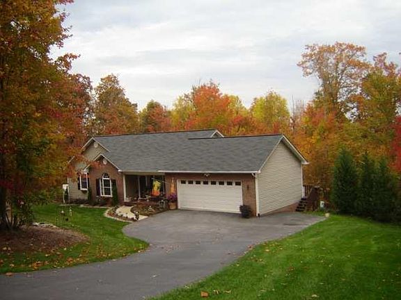 5th image of 4600 River Run Cir