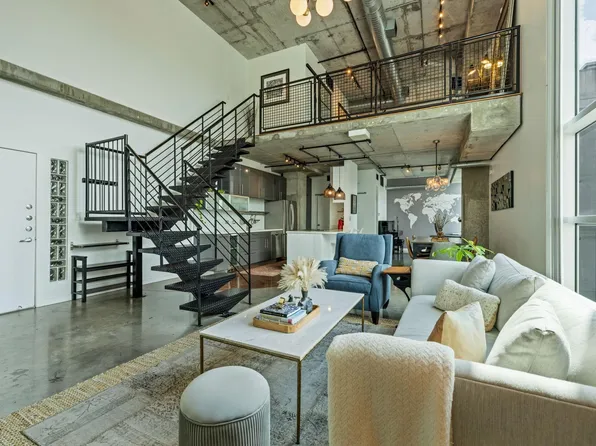 2000 Bagby St APT 11415, Houston, TX 77002