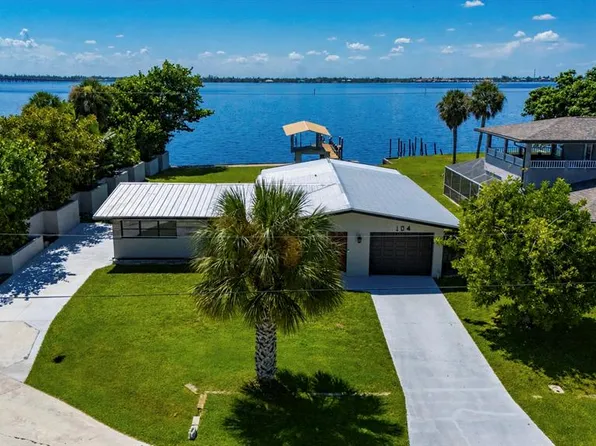 104 NORTHSHORE TERRACE, PORT CHARLOTTE, FL 33980