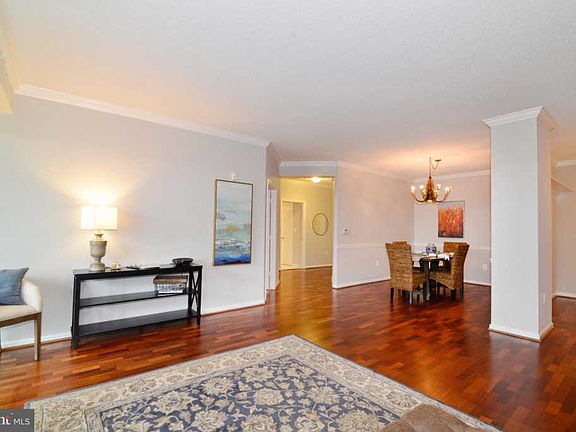 4th image of 19360 Magnolia Grove Sq Unit 115