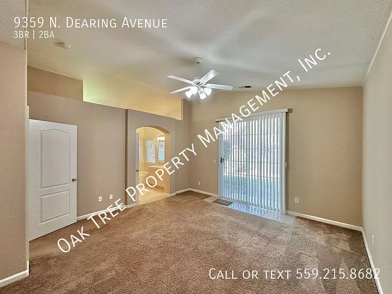 9359 N Dearing Ave — Photo 12