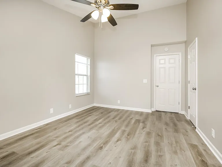 404 Sorensen Way — Photo 11