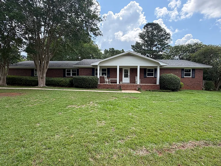 2303 Napoleon Bonaparte Dr — Photo 15