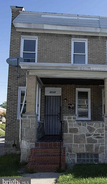 1st image of 4238 Nicholas Ave