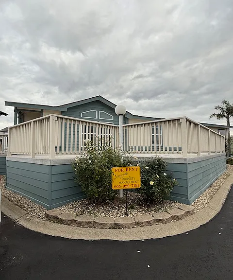 319 N Highway 1 #34 — Photo 1