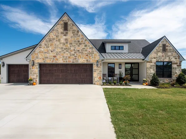 1201 Twisted Oak Way, Greenwood, AR 72936