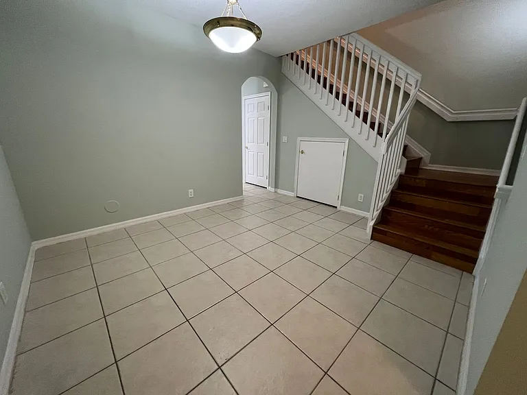 3361 NW 29th Ct — Photo 4