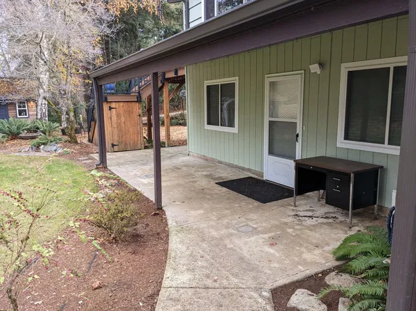 9009 NE 30th Ave, Vancouver, WA 98665