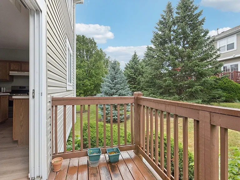 515 Declaration Ln — Photo 14