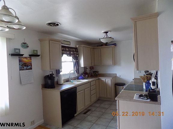 5th image of 1105 W Overland Dr