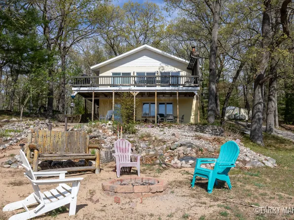 10273 S Basford Lake Rd, Baldwin, MI 49304