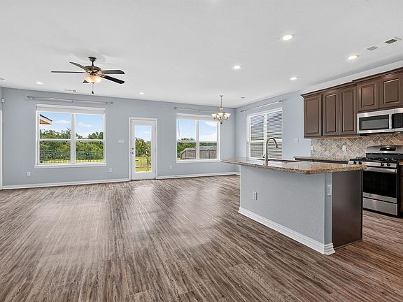 3rd image of 6336 Spartan Dr