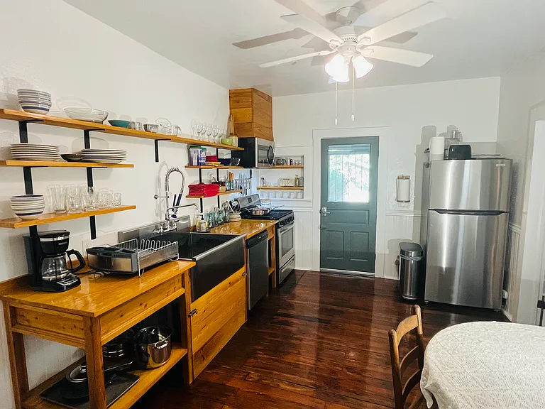 1124 NW 4th St — Photo 16