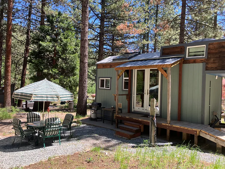 1365 Grizzly Rd — Photo 10