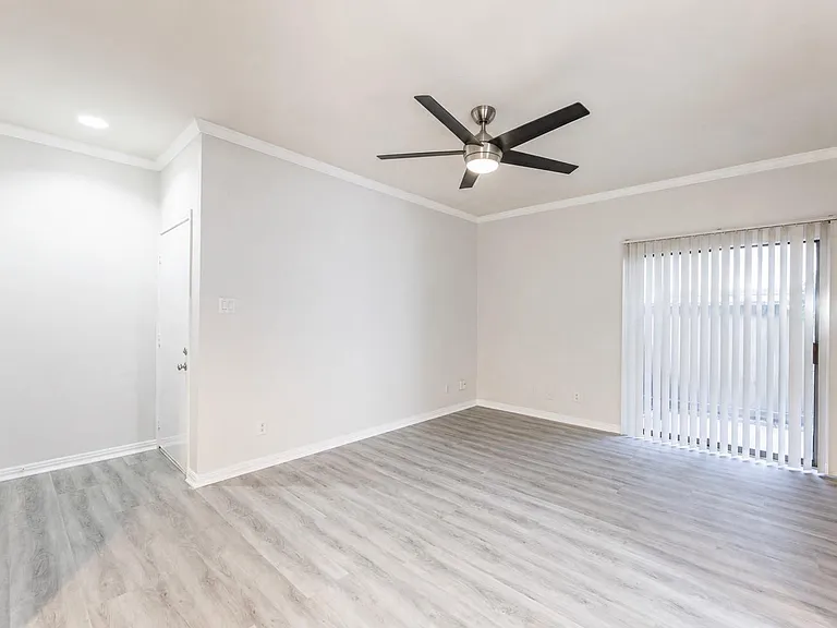 10047 Westpark Dr #49 — Photo 9
