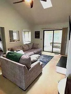 16 Colgate Dr — Photo 6