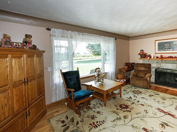 3246 south 33rd street-104