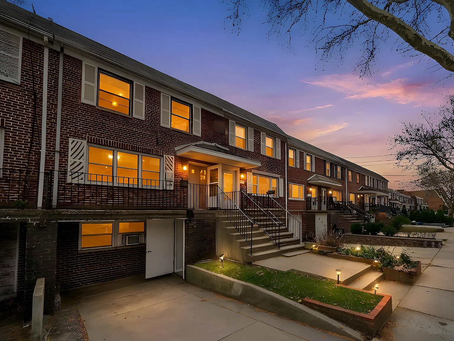 3 bed, 1.5 bath, $3,150 — Photo 2