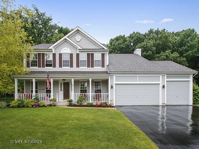 874 Mockingbird Dr photo 1
