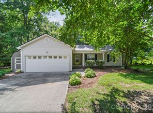 126 Fritzvon Dr, Mount Pleasant, NC 28124