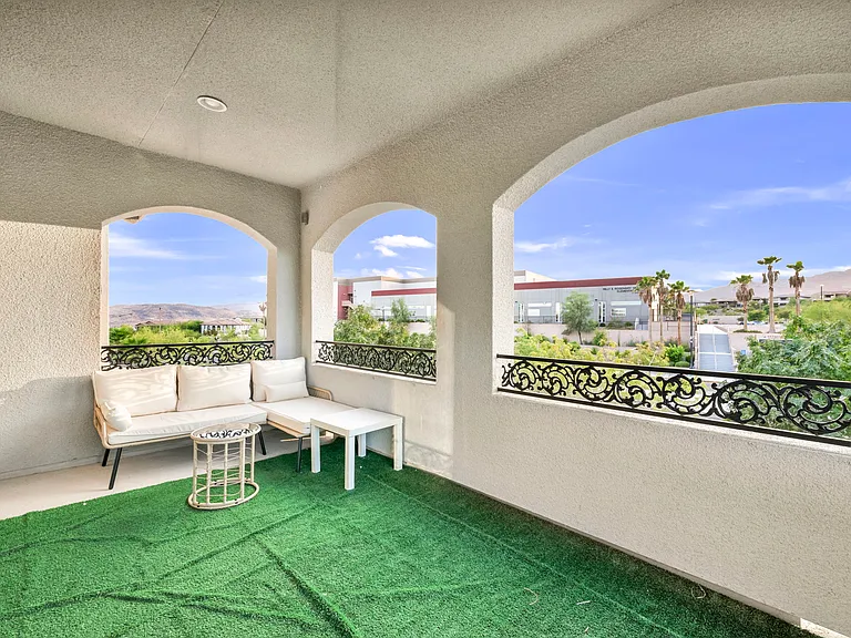 233 Castellari Dr — Photo 69