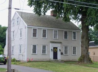 14 Tarkiln Hill Rd, New Bedford, MA 02745