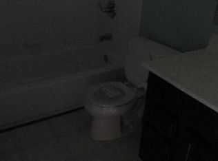 7045 Sycamore Run Dr, Indianapolis, IN 46237