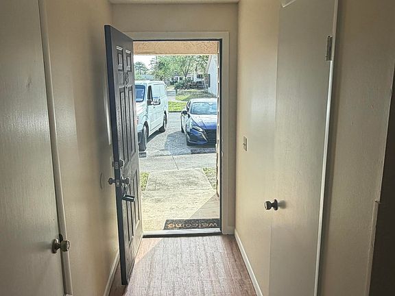 4th image of 1514 Clearlake Rd APT 143