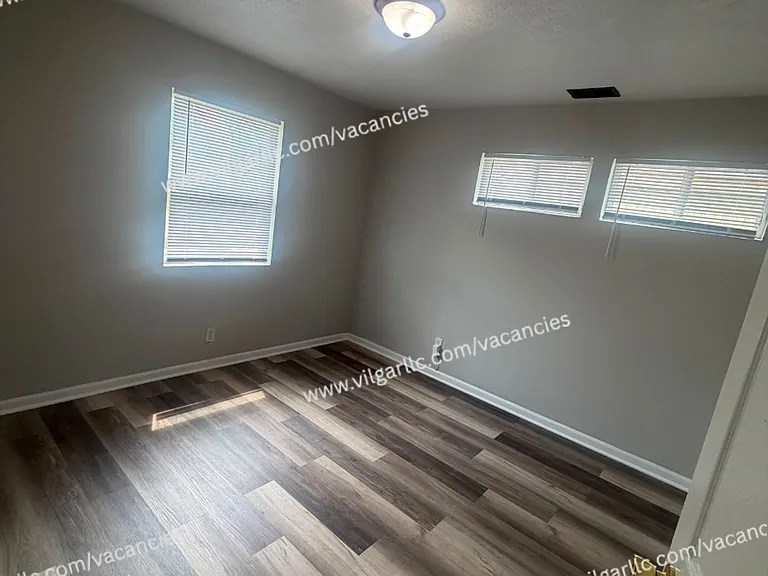 1916 Williams St — Photo 18