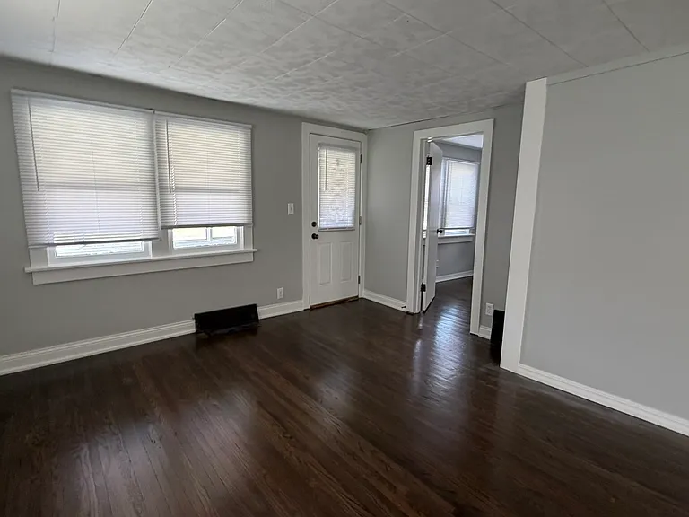 4815 Lexington Blvd — Photo 18