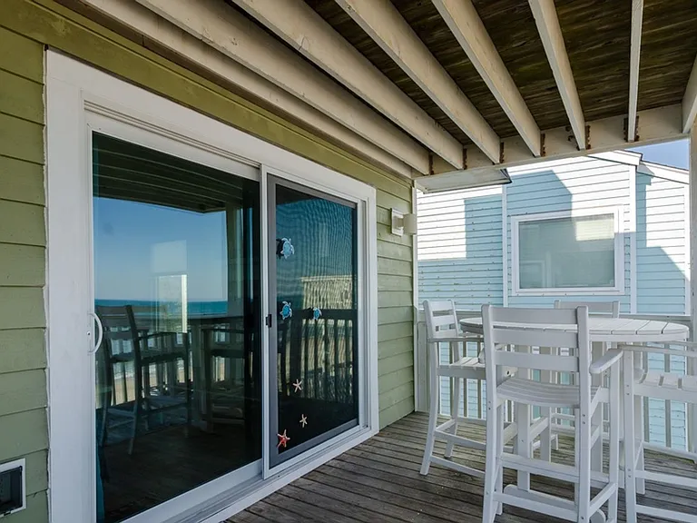 2102B Surfrider Ct — Photo 9
