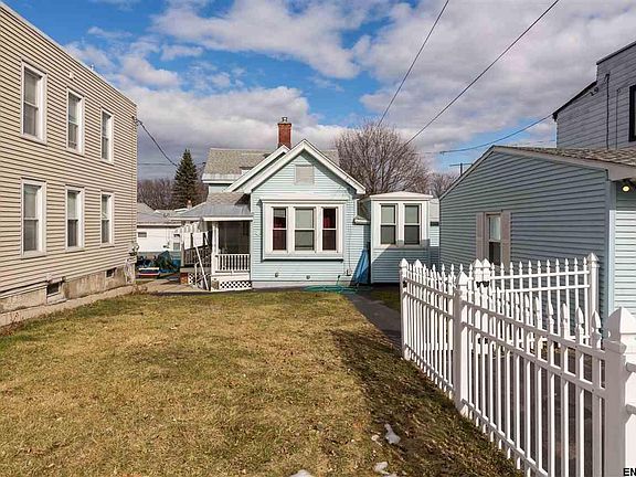 4th image of 174 Lancaster St
