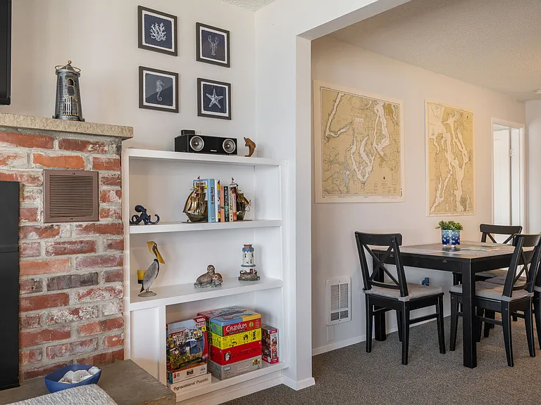 13501 Hidden Valley Rd NW — Photo 5