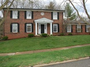 319 Shady Meadows Dr, Ballwin, MO