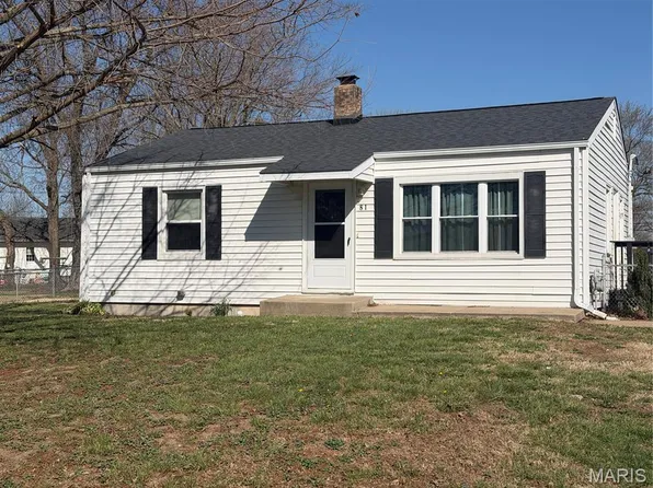 81 N Circle Dr, Wright City, MO 63390