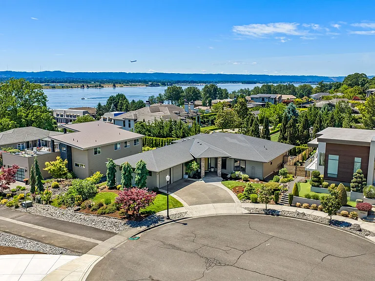 1508 SE Hawks View Ct — Photo 52