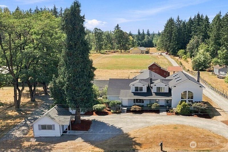 2nd image of 20200 50th Avenue