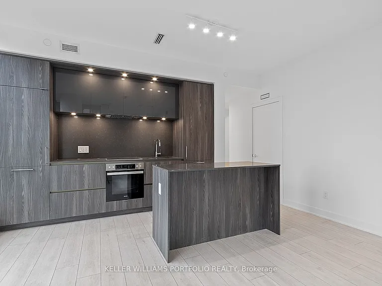 15 Mercer St #1408 — Photo 18